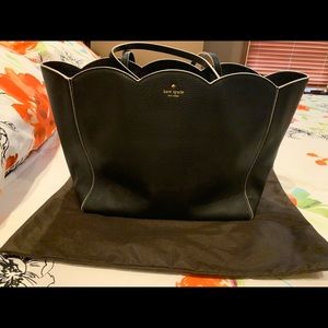 Kate Spade scalloped black bag